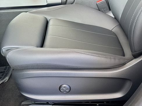 Certified 2024 Mercedes-Benz EQB 350 4MATIC SUV image 18