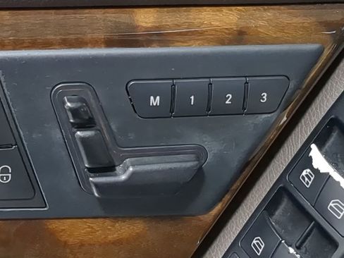 Used 2015 Mercedes-Benz GLK 350 GLK 350 image 29