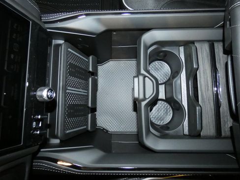 New 2026 RAM 3500 Limited image 22