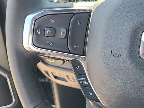 Used 2026 RAM 1500 Laramie AWD/4WD image 23
