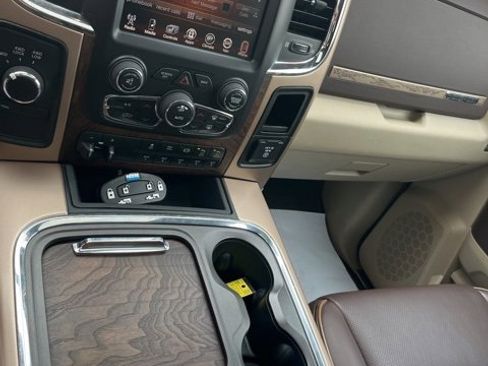 Used 2016 RAM 2500 Longhorn image 22