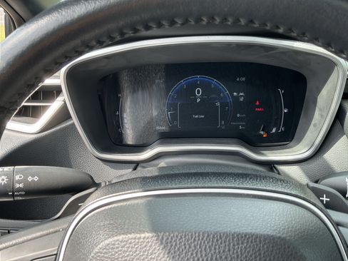 Used 2023 Toyota Corolla XSE FWD image 21