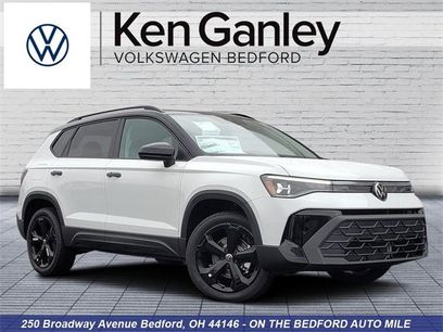 New 2025 Volkswagen Taos SE