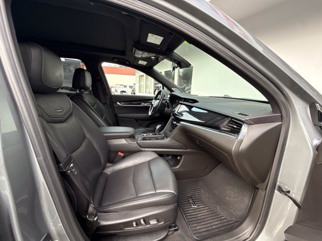 Used 2023 Cadillac XT6 Premium Luxury AWD/4WD image 43