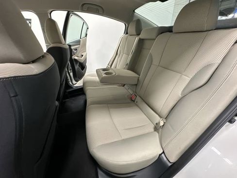 Used 2020 Subaru Legacy Premium image 18
