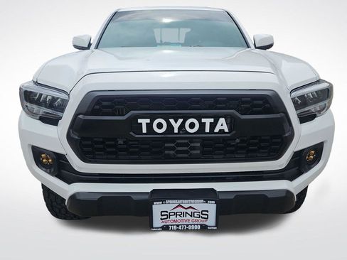 Used 2023 Toyota Tacoma TRD Off-Road AWD/4WD image 8