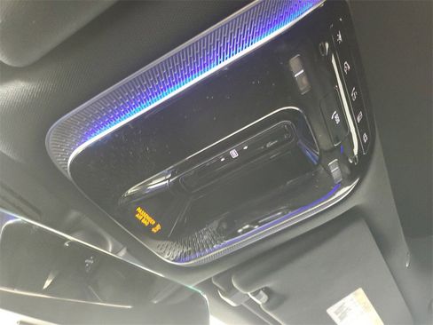 Used 2025 Mercedes-Benz S 580 4MATIC Sedan image 32