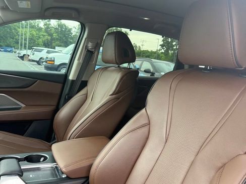 Used 2024 Acura MDX SH-AWD w/ Advance Package image 6