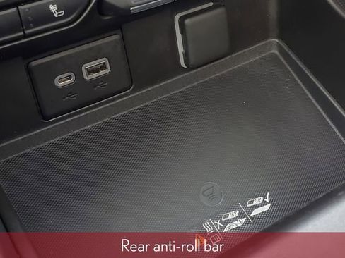 Used 2021 Chevrolet Tahoe Z71 image 35