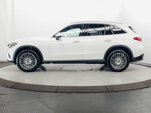 Certified 2026 Mercedes-Benz GLC 300 4MATIC image 4