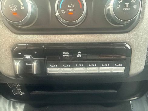 Used 2020 RAM 2500 Tradesman AWD/4WD image 31