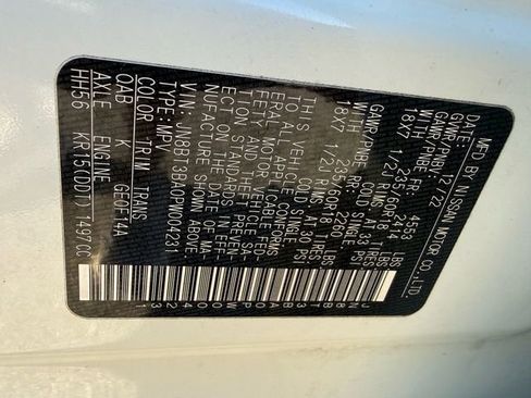 Used 2023 Nissan Rogue SV image 18