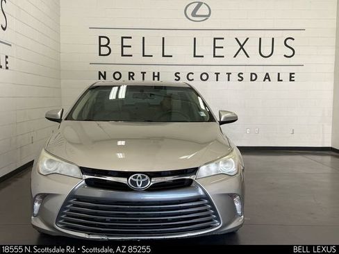 Used 2016 Toyota Camry LE image 6