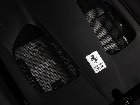 Used 2023 Ferrari 812 GTS image 26