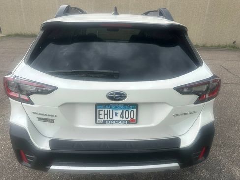 Used 2020 Subaru Outback Limited w/ Popular Package #2 AWD/4WD image 11