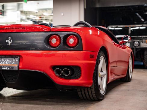 Used 2003 Ferrari 360 Spider RWD image 32