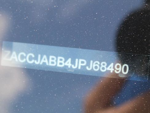 Used 2018 Jeep Renegade Latitude image 23