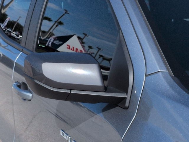 Used 2024 Chevrolet Colorado LT w/ LT Convenience Package II RWD image 12