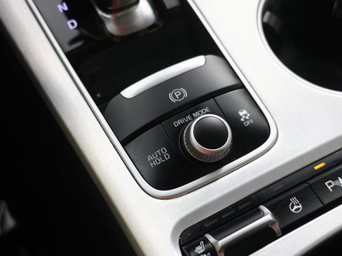 Used 2023 Kia Stinger GT2 image 30