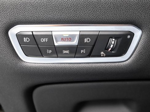 Used 2020 BMW X6 xDrive40i w/ Convenience Package image 18