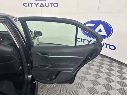 Used 2024 Toyota Camry SE FWD image 35