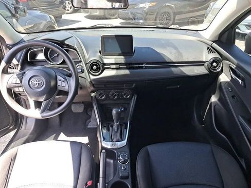 Used 2018 Toyota Yaris iA image 25