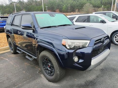 Used 2020 Toyota 4Runner TRD Off-Road Premium w/ Moonroof Package image 3