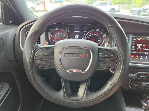 Used 2022 Dodge Charger Scat Pack RWD image 18