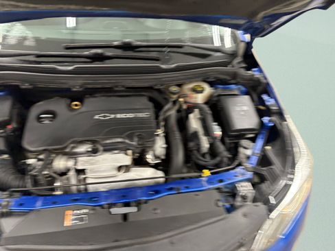 Used 2016 Chevrolet Cruze LT w/ Sun And Sound Package FWD image 8