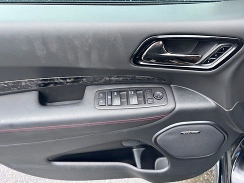 Certified 2025 Dodge Durango R/T AWD/4WD image 9