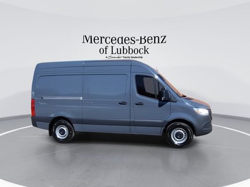 New 2025 Mercedes-Benz Sprinter 2500 image 9