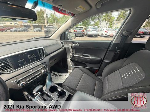 Used 2021 Kia Sportage LX w/ LX AWD Popular Package image 22