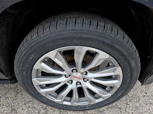 Used 2023 GMC Yukon Denali image 37