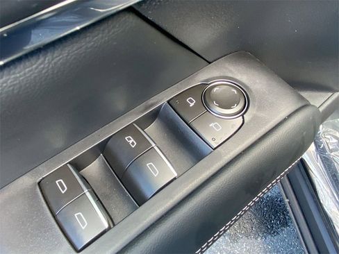 New 2026 GMC Terrain Denali w/ LPO, Floor Liner Package image 22