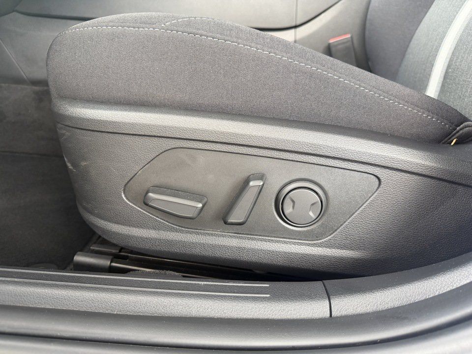 Used 2026 Hyundai Sonata SEL FWD image 11