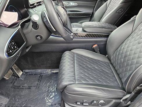 Used 2024 Genesis GV70 3.5T Sport w/ Sport Prestige Package image 16