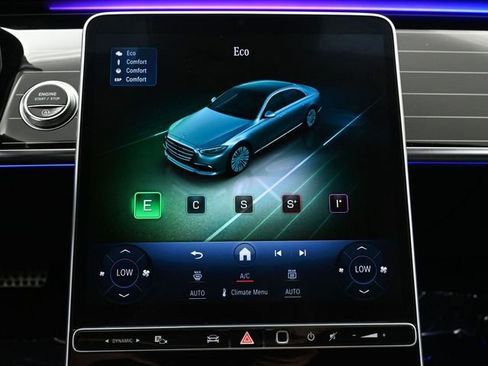 Used 2021 Mercedes-Benz S 580 4MATIC Sedan w/ AMG Line image 51