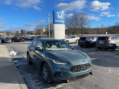 New 2026 Honda HR-V LX image 5