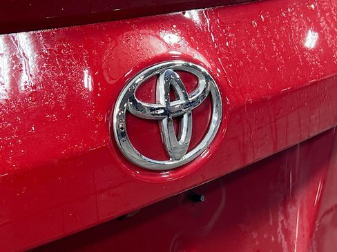 Used 2015 Toyota Corolla S Premium image 31