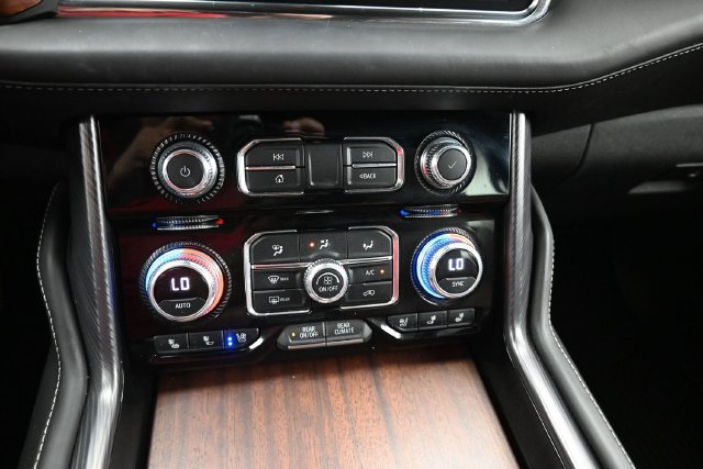 Used 2023 GMC Yukon Denali Ultimate AWD/4WD image 9