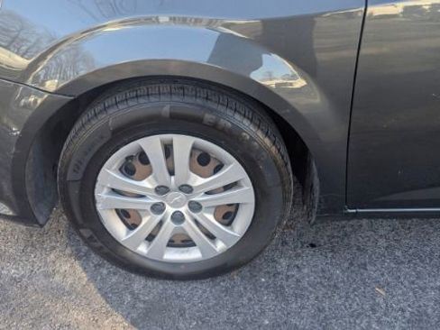 Used 2019 Chevrolet Sonic LT image 9