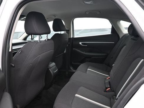 Used 2025 Hyundai Sonata SEL FWD image 16