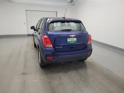 Used 2017 Chevrolet Trax LS image 6