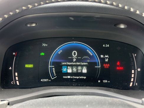 Used 2025 Toyota Camry SE FWD image 33