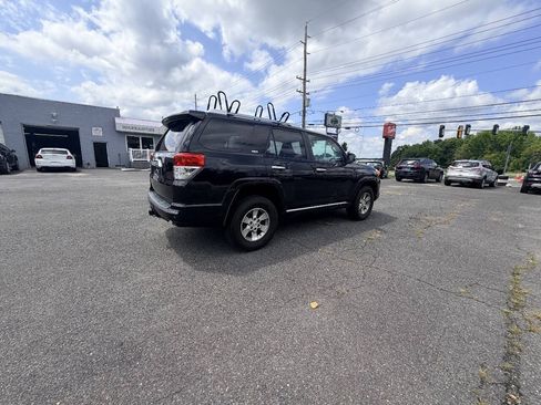 Used 2010 Toyota 4Runner Limited AWD/4WD image 15