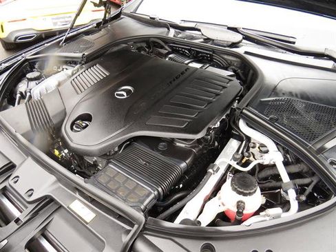 Used 2023 Mercedes-Benz S 500 4MATIC image 9