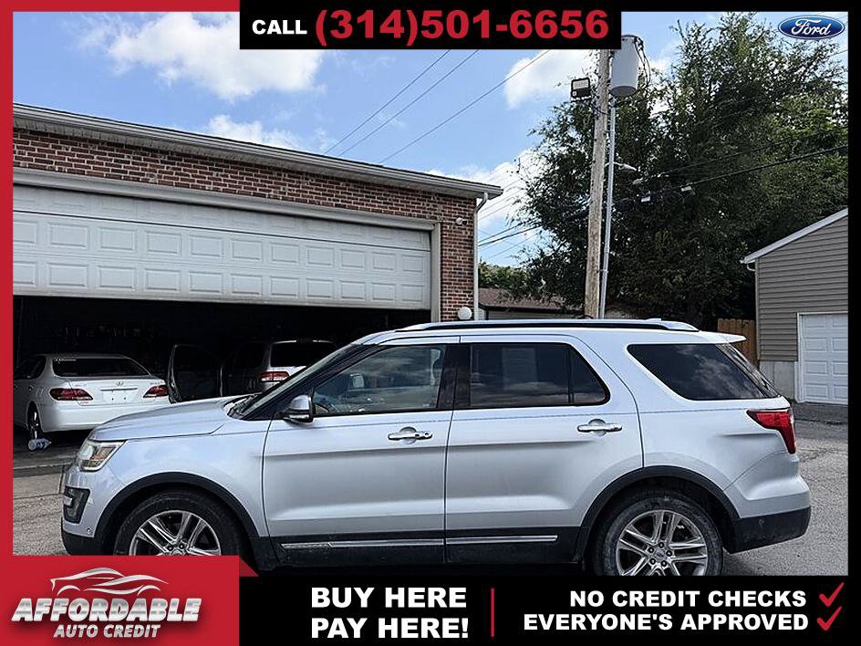Used 2016 Ford Explorer Limited w/ Equipment Group 301A FWD image 2