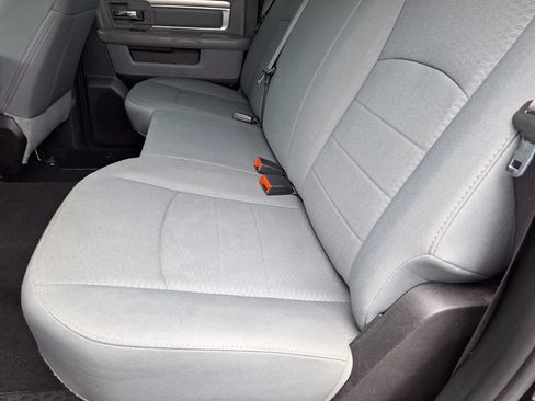 Used 2020 RAM 1500 Classic SLT AWD/4WD image 22