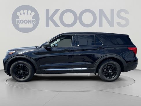 Used 2021 Ford Explorer XLT AWD/4WD image 13