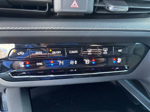 Certified 2021 Buick Envision Avenir image 26